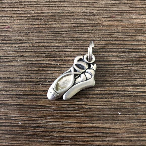 Sliver tone ballet slips charm - Picture 1 of 2